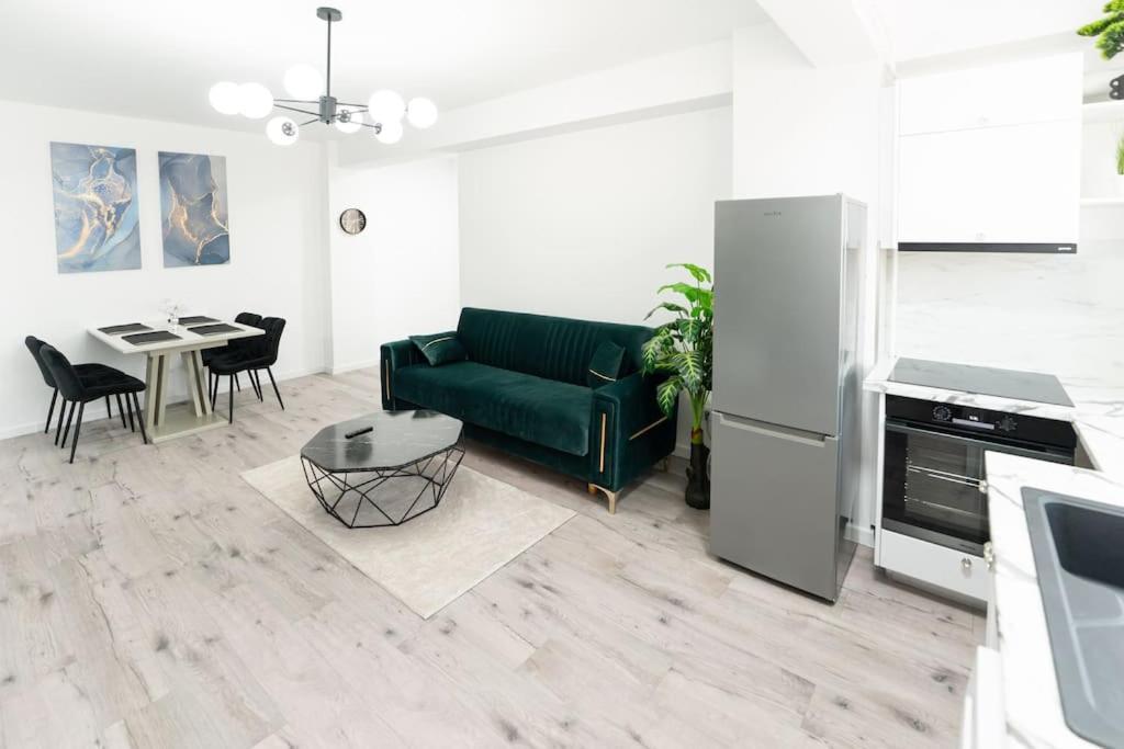 Apartament Markos Suceava Exterior foto